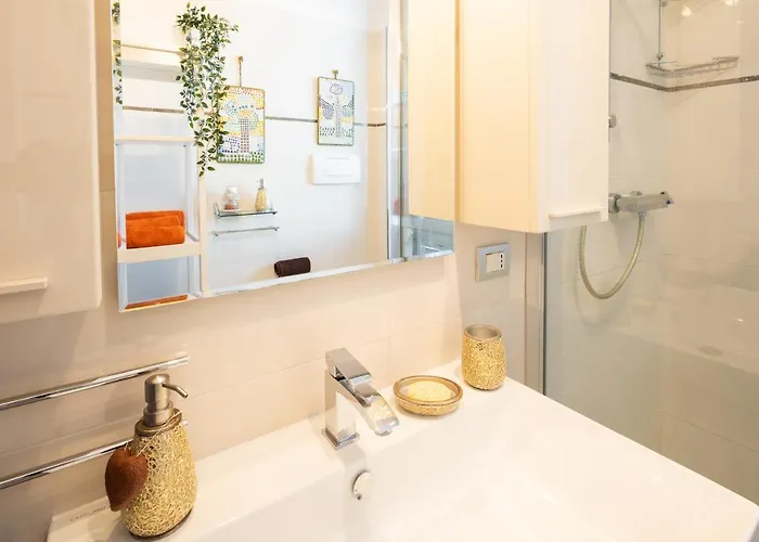 A Modena, Comodo A Tutti I Servizi